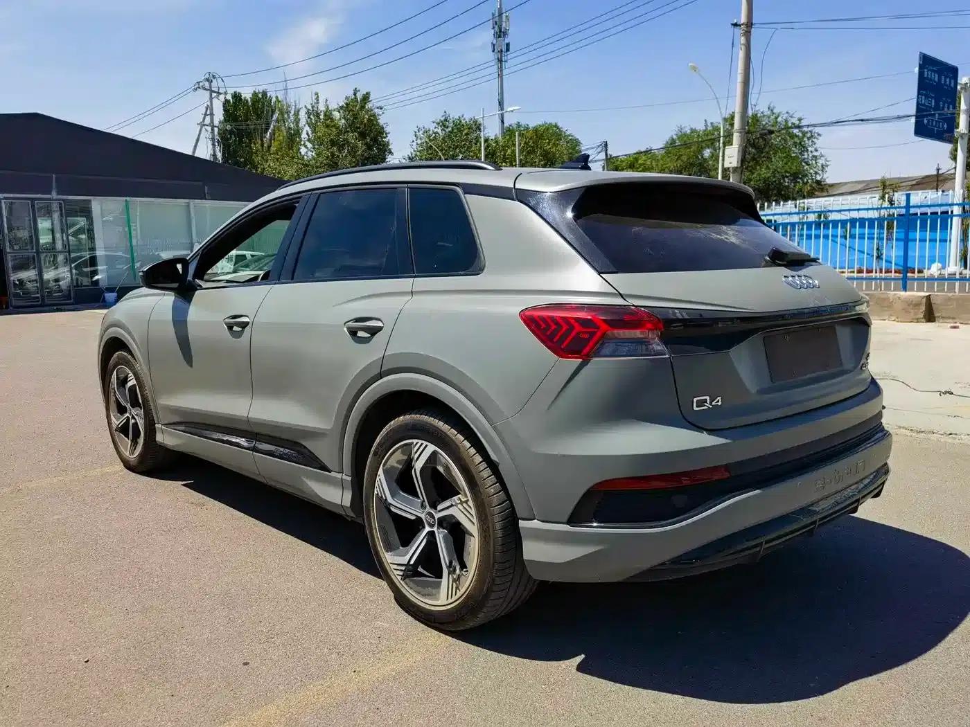 Audi Q4 e-tron 2023 Model 40 e-tron Trailblazer Night Edition — миниатюра 13