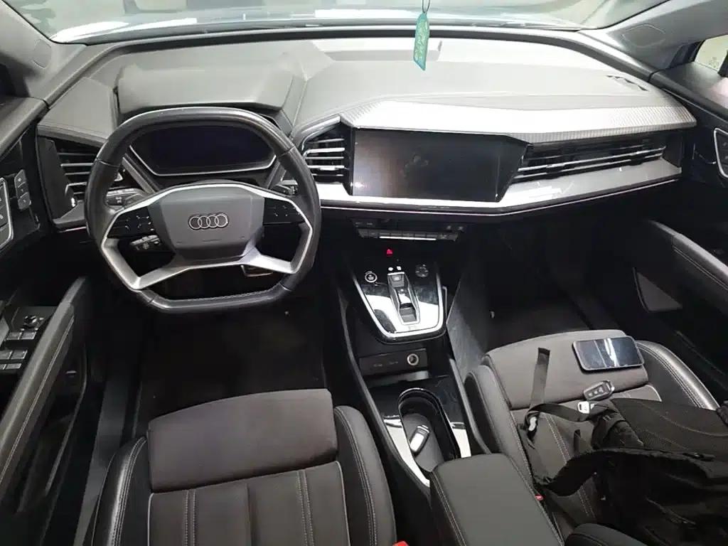 2022 Audi Q4 e-tron 50 e-tron quattro — миниатюра 16
