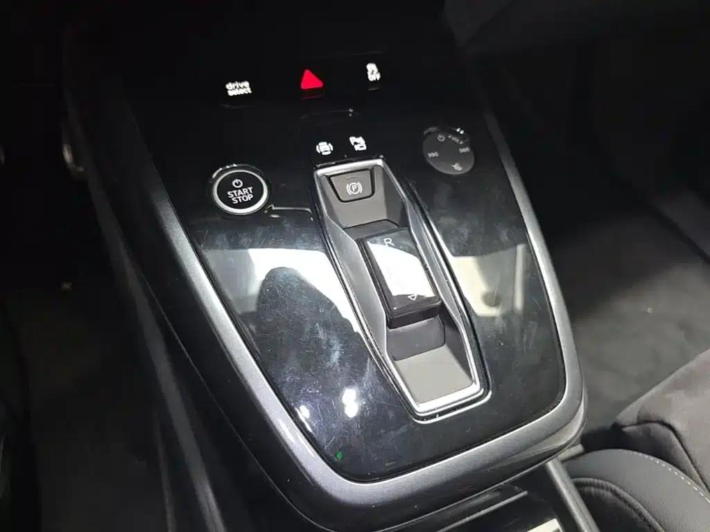 2022 Audi Q4 e-tron 50 e-tron quattro — миниатюра 21