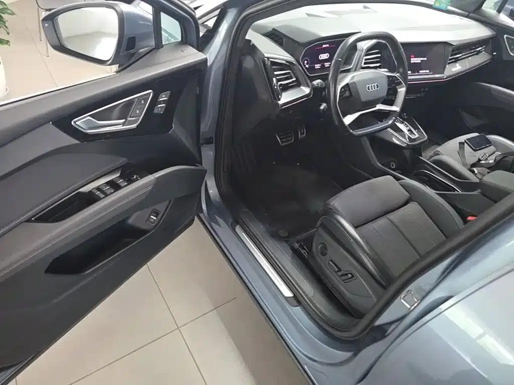 2022 Audi Q4 e-tron 50 e-tron quattro — миниатюра 23