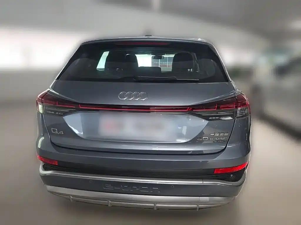 2022 Audi Q4 e-tron 50 e-tron quattro — миниатюра 10