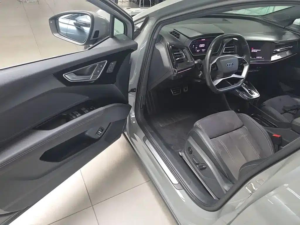 Audi Q4 e-tron 2022 Model 40 e-tron Trailblazer — миниатюра 23