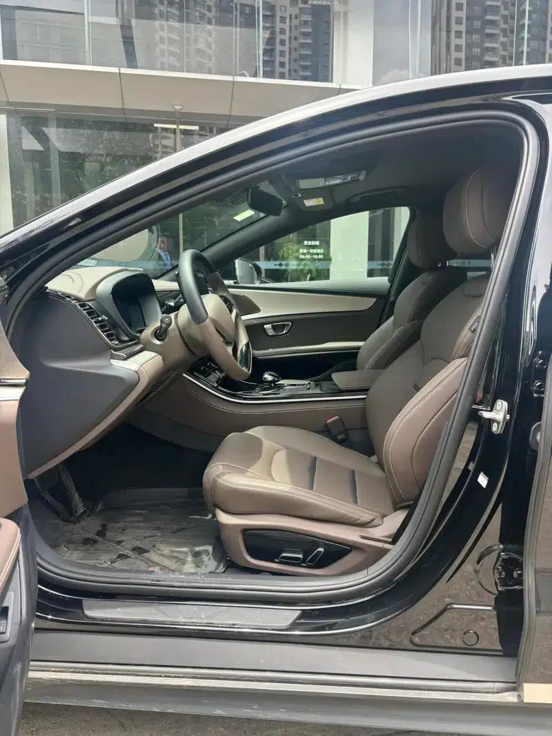 BYD e9 2025 Model, 506km/h Luxury Edition — миниатюра 21