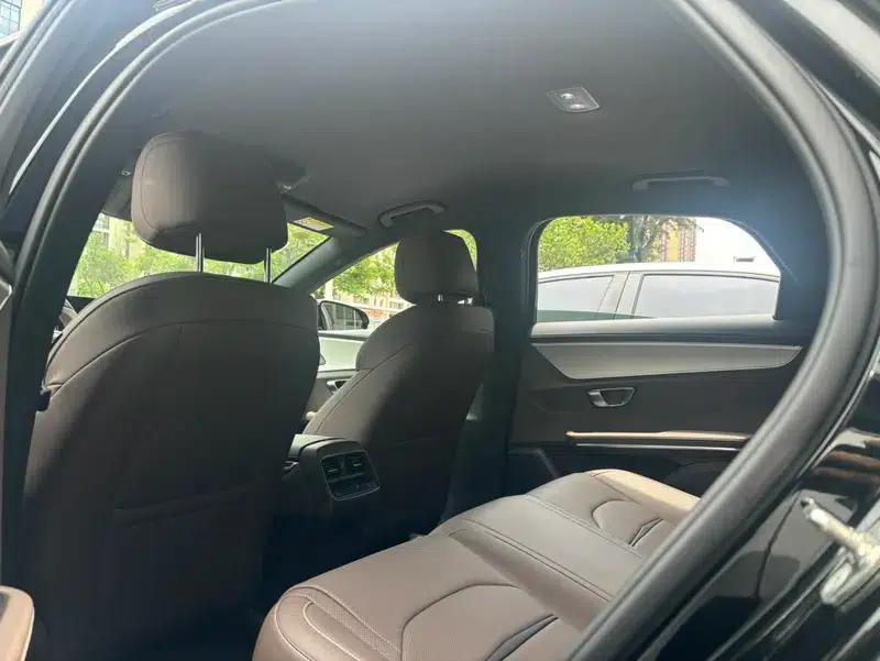 BYD e9 2025 Model, 506km/h Luxury Edition — миниатюра 22