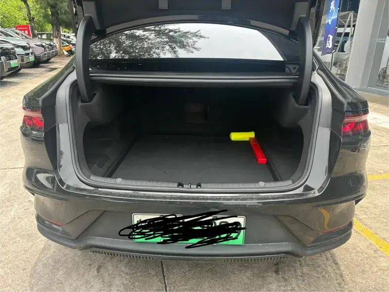 BYD e9 2025 Model, 506km/h Luxury Edition — миниатюра 25