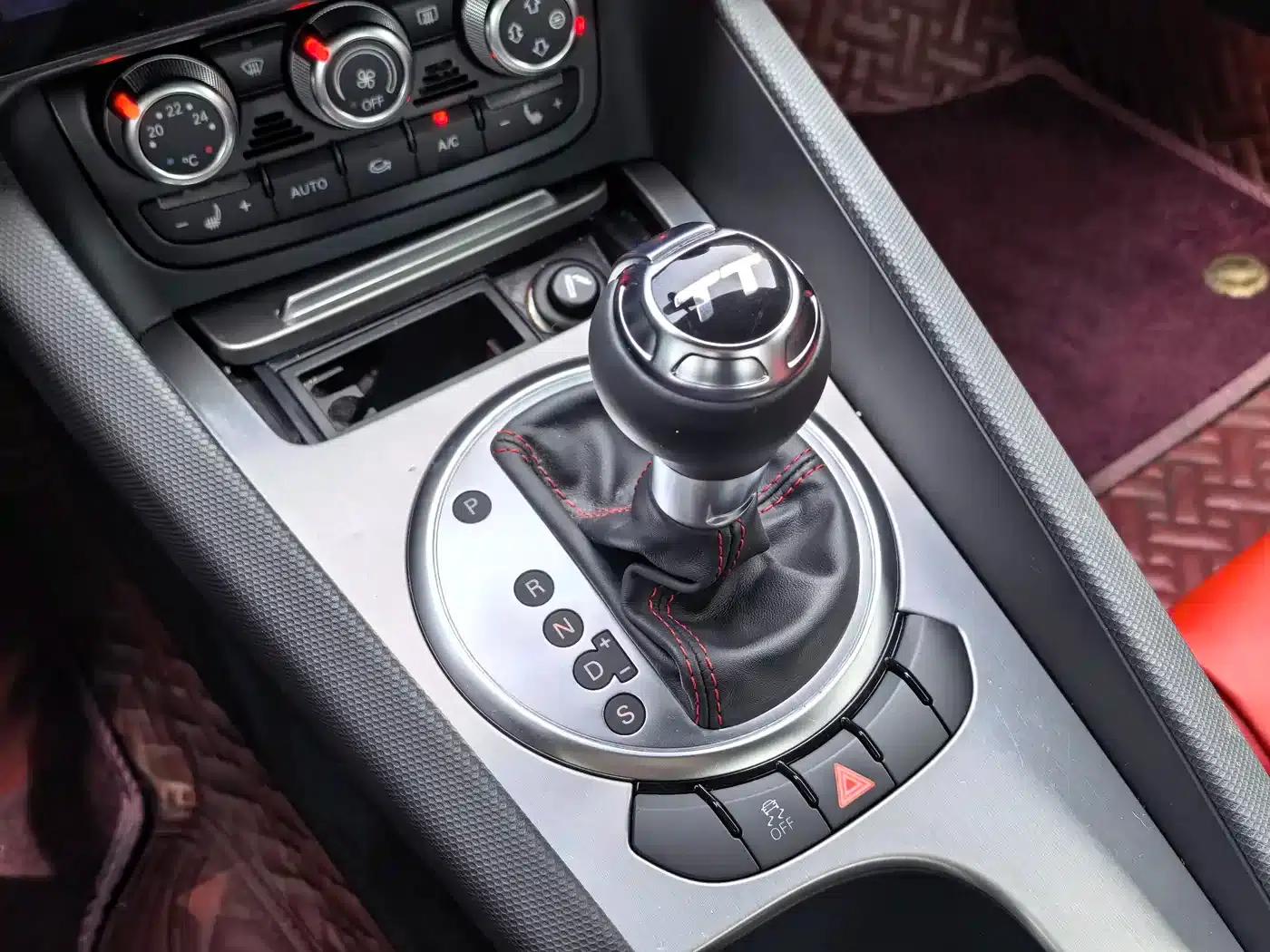 2014 Audi TT Coupe 45 TFSI Sporty Edition — миниатюра 13