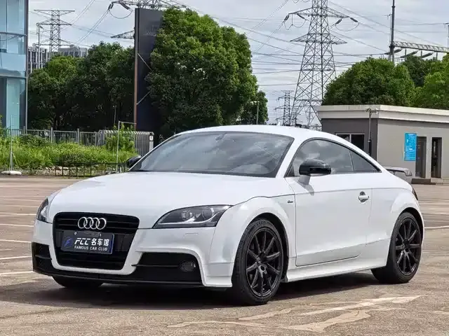 2014 Audi TT Coupe 45 TFSI Sporty Edition