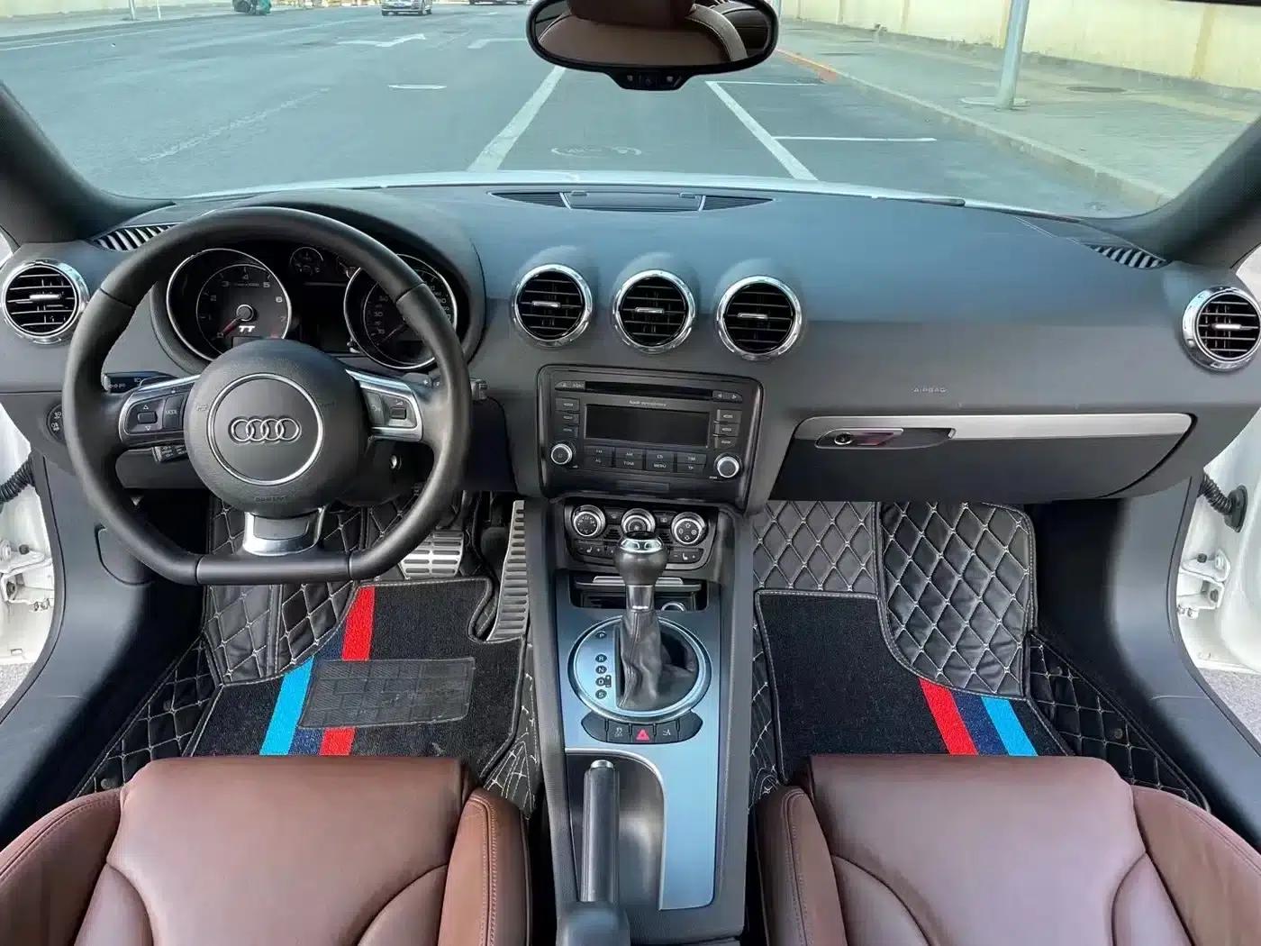 Audi TT 2014 TT Coupe 45 TFSI Comfortline — миниатюра 14