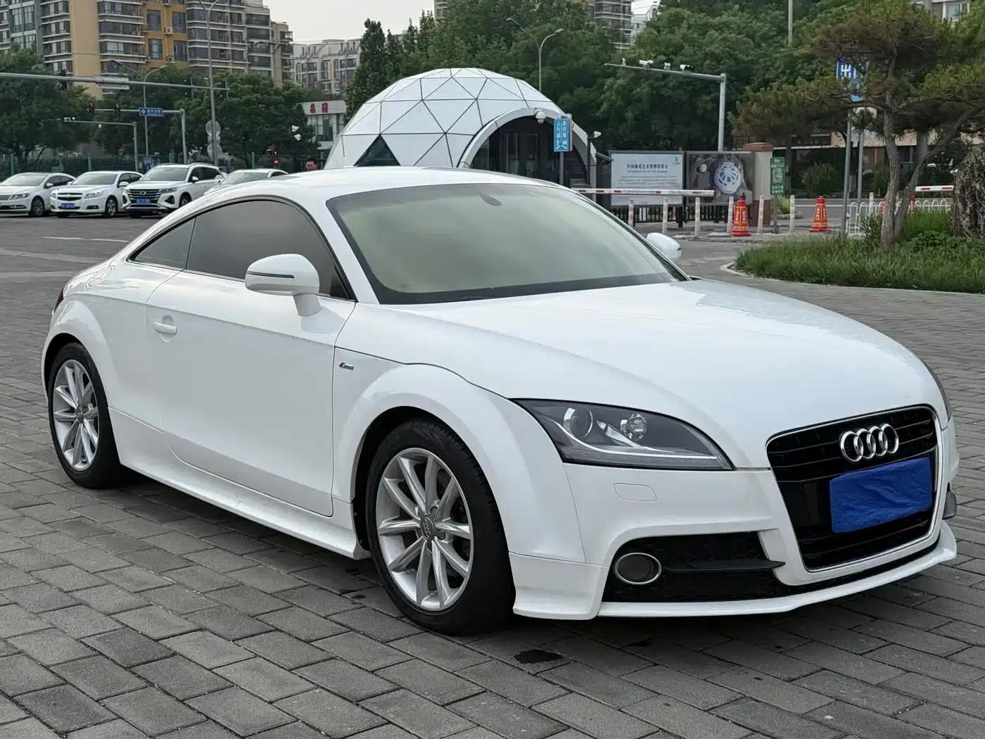 Audi TT 2014 TT Coupe 45 TFSI Comfortline — миниатюра 3