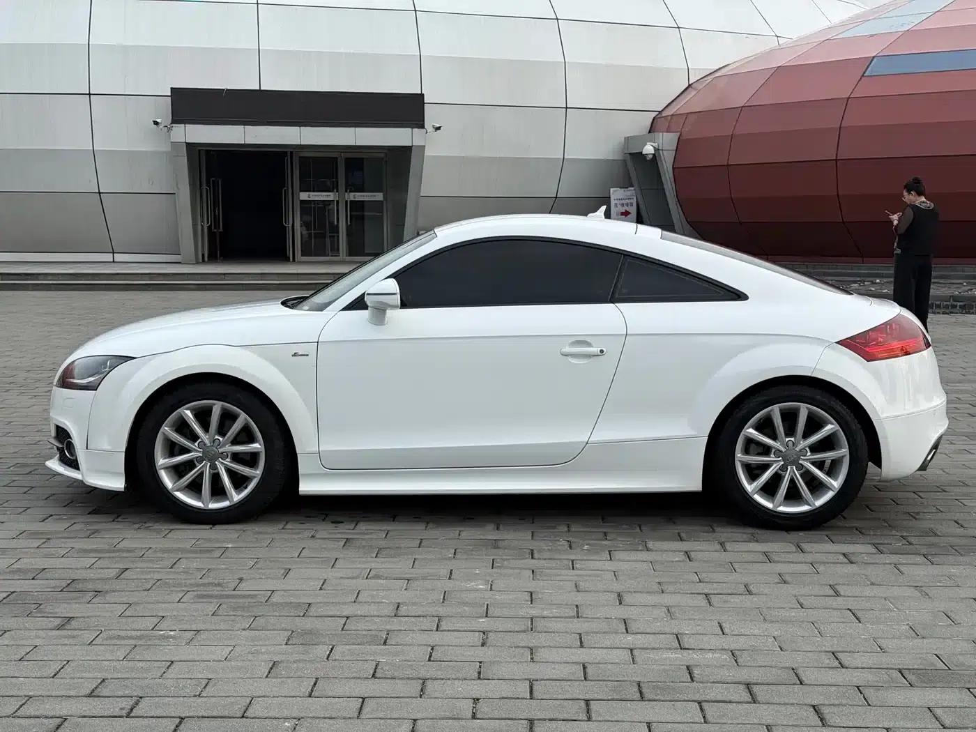 Audi TT 2014 TT Coupe 45 TFSI Comfortline — миниатюра 7