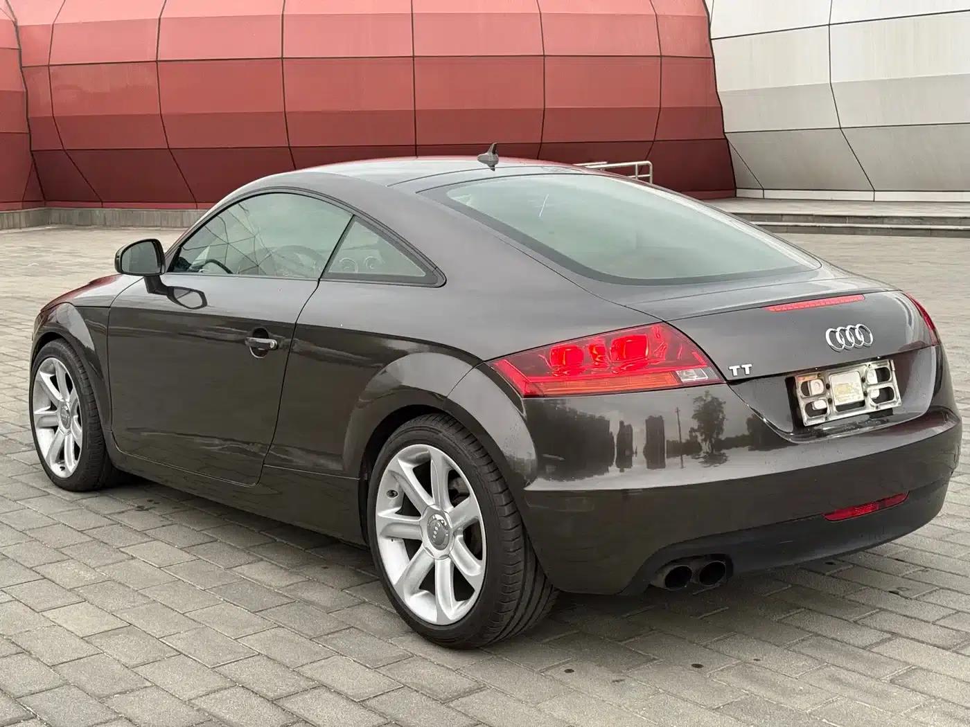 Audi TT 2010 TT 2.0TFSI Collector's Edition — миниатюра 6