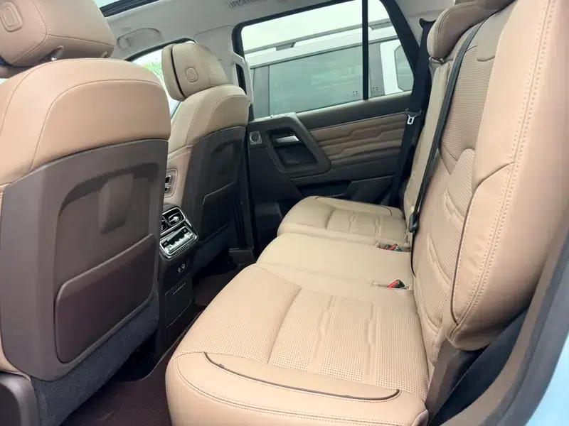 Beijing BJ60 2022 2.0T Automatic 7-seater (11th Edition) — миниатюра 12