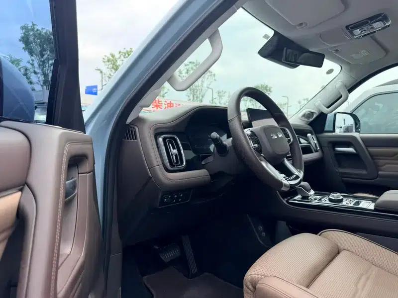Beijing BJ60 2022 2.0T Automatic 7-seater (11th Edition) — миниатюра 14