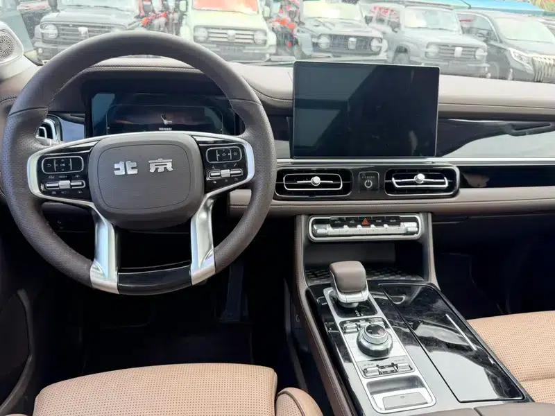 Beijing BJ60 2022 2.0T Automatic 7-seater (11th Edition) — миниатюра 6