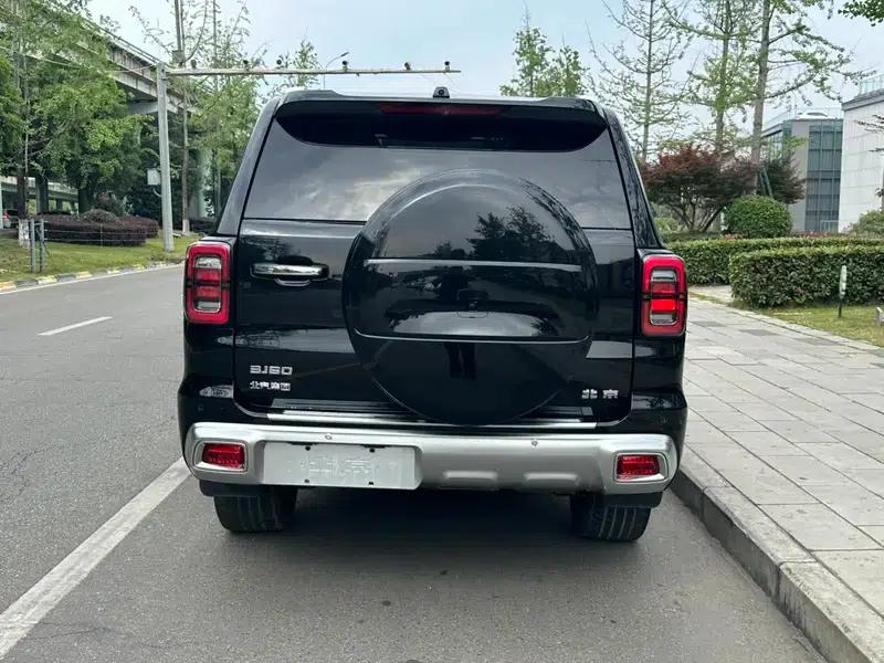 Beijing BJ60 2022 2.0T Automatic 11-seater — миниатюра 5