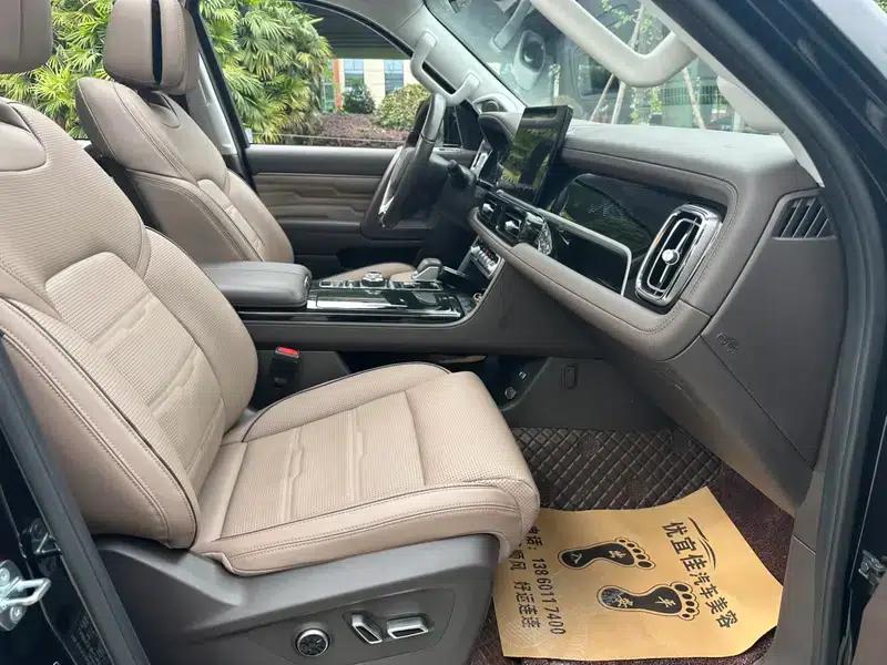 Beijing BJ60 2022 2.0T Automatic 11-seater — миниатюра 10