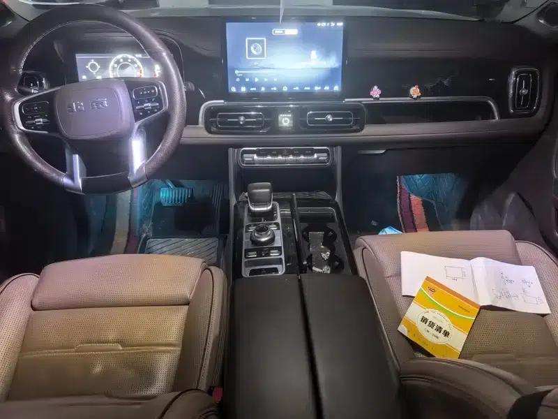 Beijing BJ60 2022 2.0T Automatic 11-seater — миниатюра 7