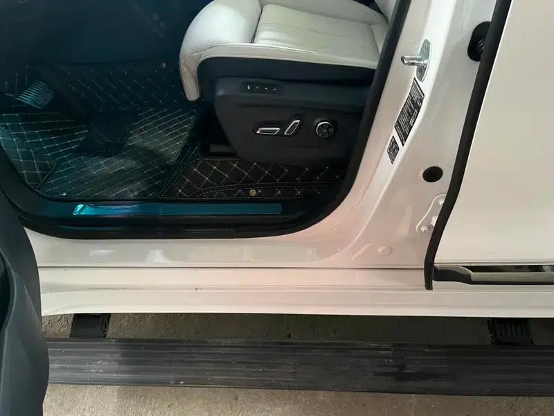 Beijing BJ60 2022 2.0T Automatic 11-seater — миниатюра 11
