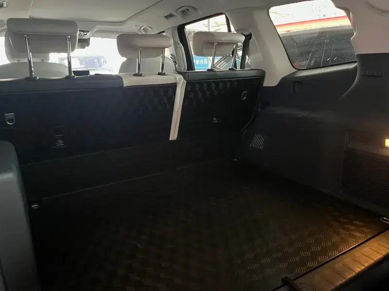 Beijing BJ60 2022 2.0T Automatic 11-seater — миниатюра 21