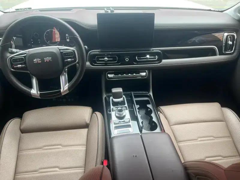 Beijing BJ60 2022 2.0T Automatic 11-seater — миниатюра 18