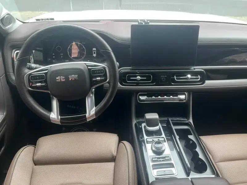 Beijing BJ60 2022 2.0T Automatic 11-seater — миниатюра 19