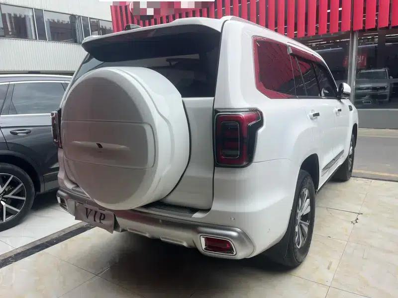 Beijing BJ60 2022 2.0T Automatic 11-seater — миниатюра 5