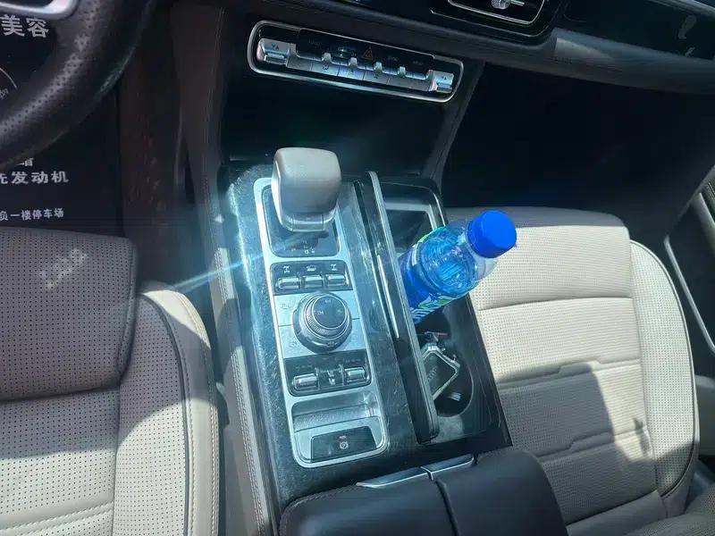 Beijing BJ60 2022 2.0T Automatic 7-seater (11th Edition) — миниатюра 11