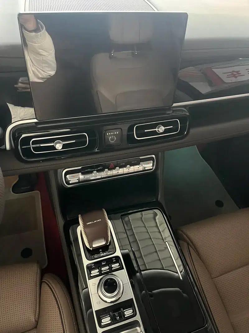 Beijing BJ60 2023 2.0T Executive Edition — миниатюра 14