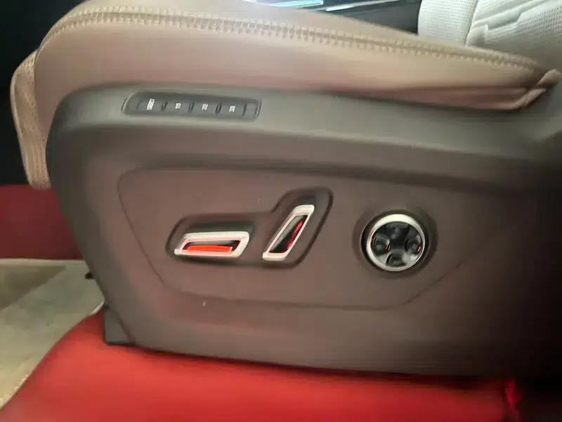 Beijing BJ60 2023 2.0T Executive Edition — миниатюра 16