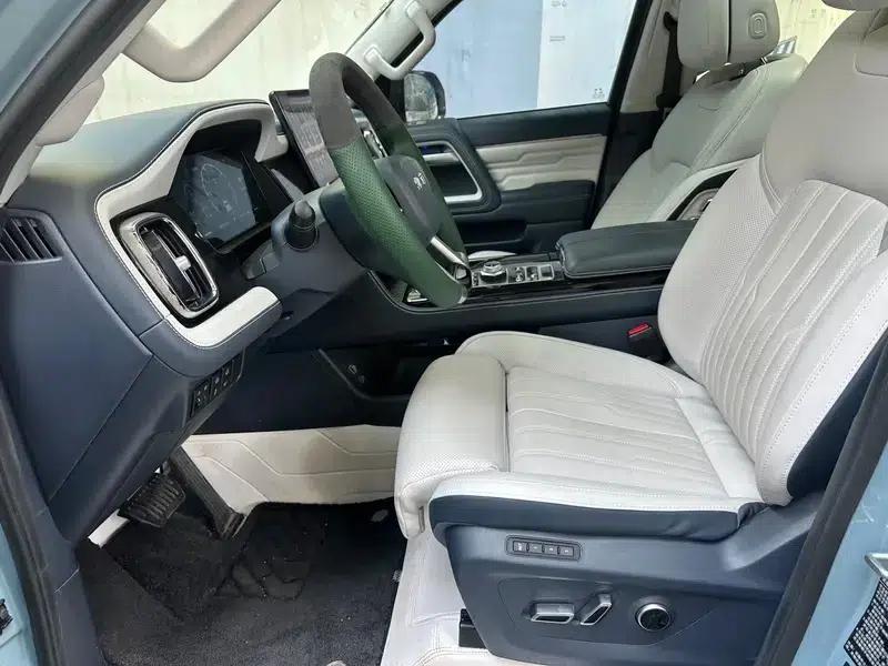 Beijing BJ60 2022 2.0T Automatic 7-seater (11th Edition) — миниатюра 12