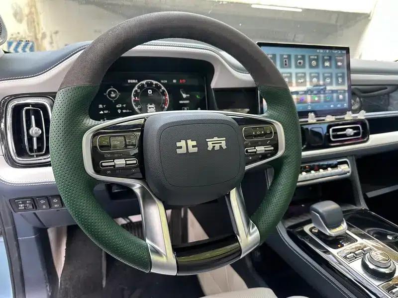 Beijing BJ60 2022 2.0T Automatic 7-seater (11th Edition) — миниатюра 8
