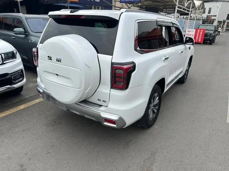 Beijing BJ60 2022 2.0T Automatic 11-seater — миниатюра 4