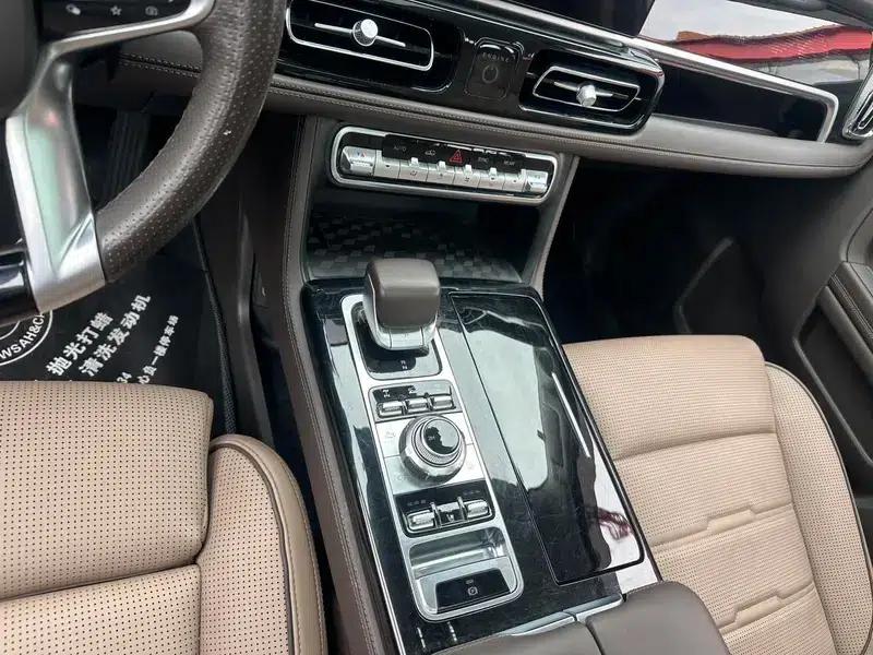 Beijing BJ60 2022 2.0T Automatic 11-seater — миниатюра 10