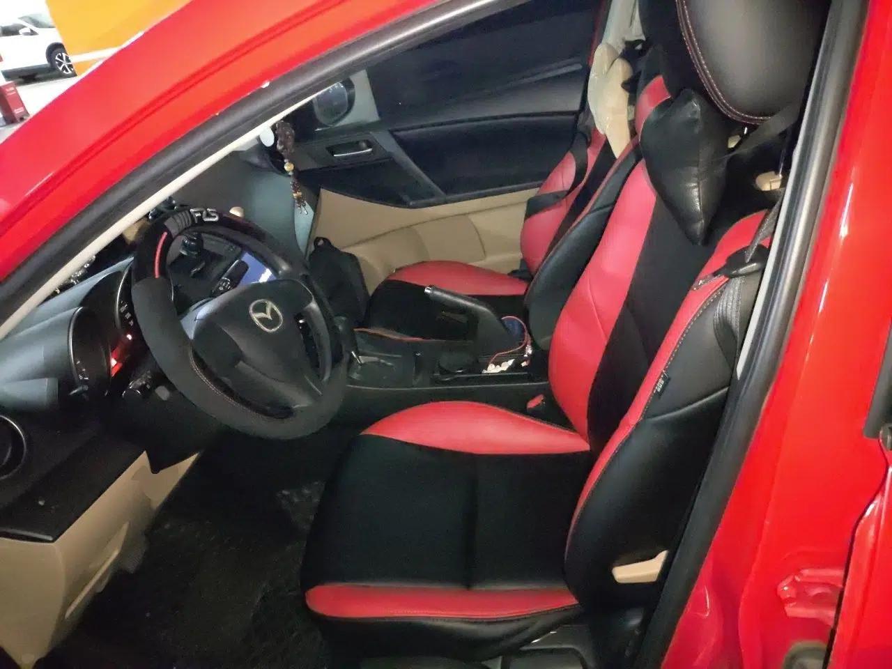 Mazda 3 2011 Sedan 1.6L Automatic Comfort Model — миниатюра 15