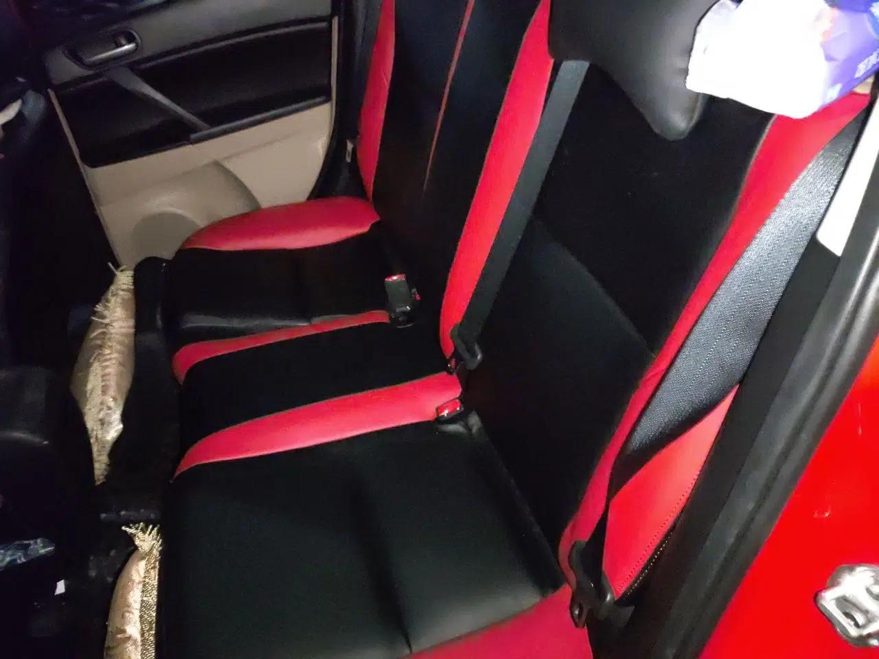 Mazda 3 2011 Sedan 1.6L Automatic Comfort Model — миниатюра 17