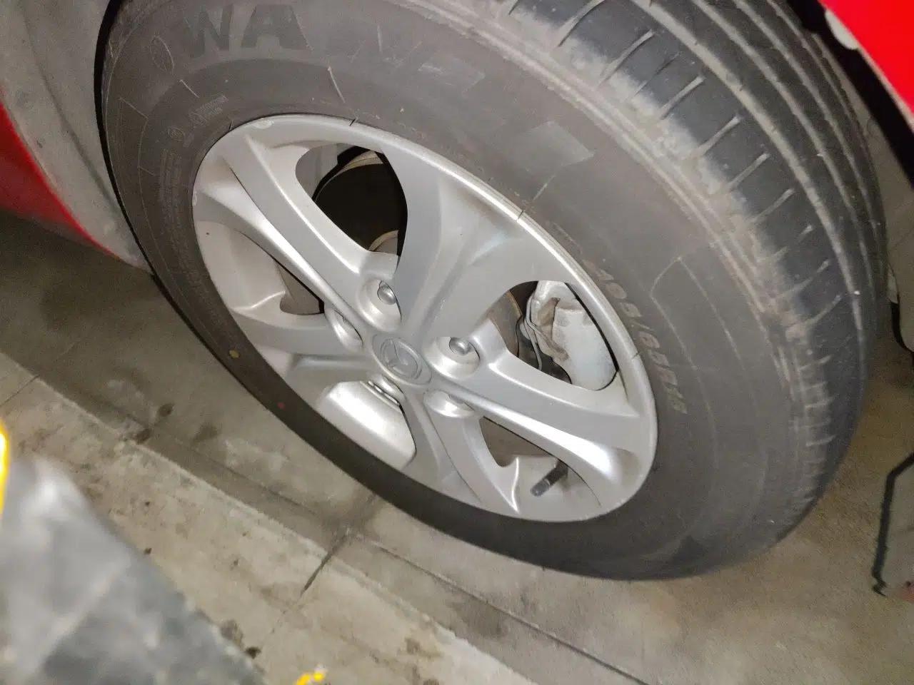 Mazda 3 2011 Sedan 1.6L Automatic Comfort Model — миниатюра 8