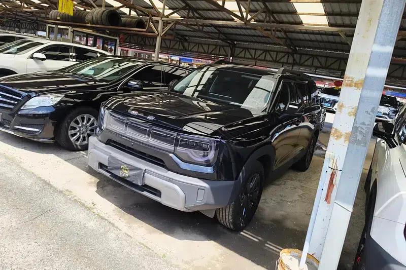 Beijing BJ30 2026 Traveler 1.5T DCT Standard Edition — миниатюра 1