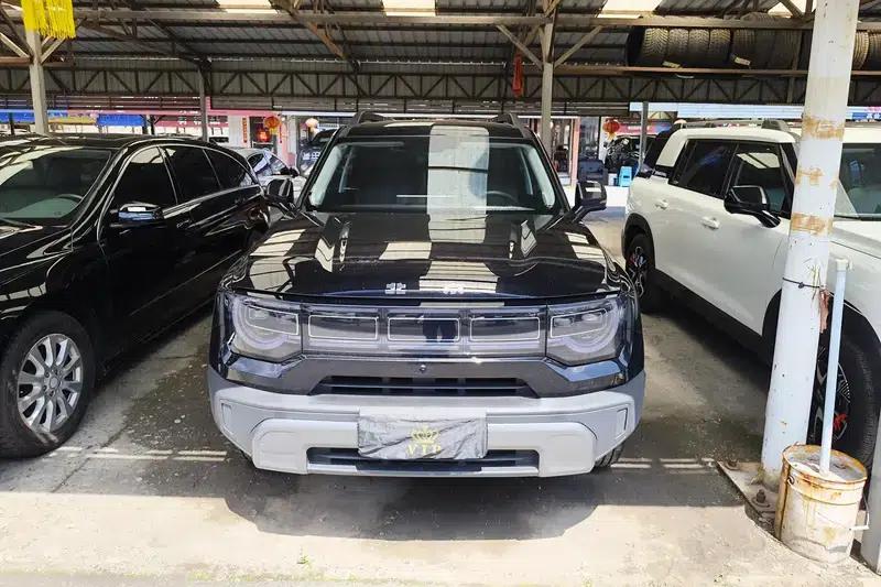 Beijing BJ30 2026 Traveler 1.5T DCT Standard Edition — миниатюра 2