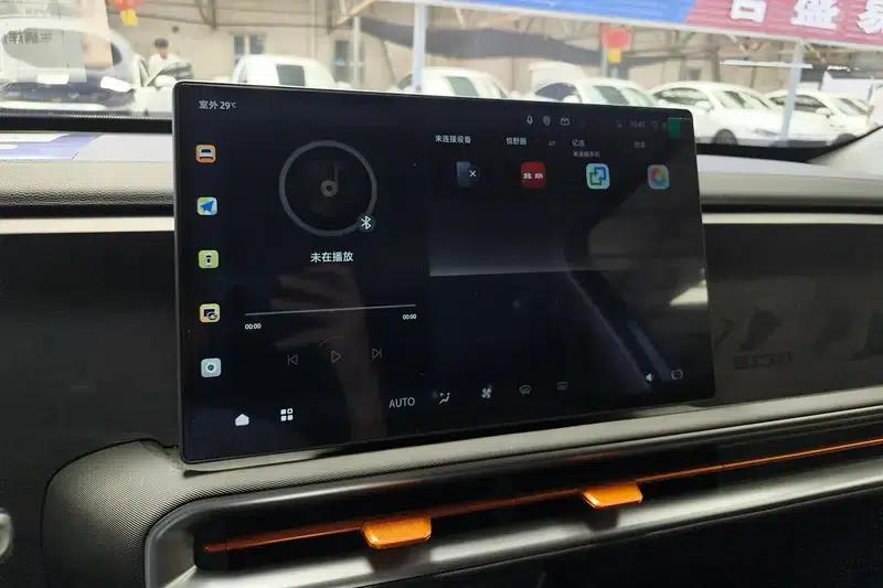 Beijing BJ30 2026 Traveler 1.5T DCT Standard Edition — миниатюра 12