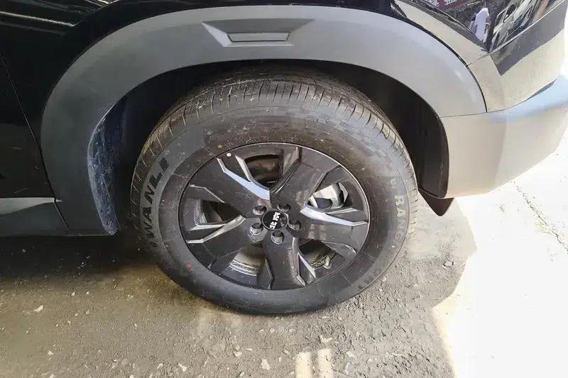 Beijing BJ30 2026 Traveler 1.5T DCT Standard Edition — миниатюра 4