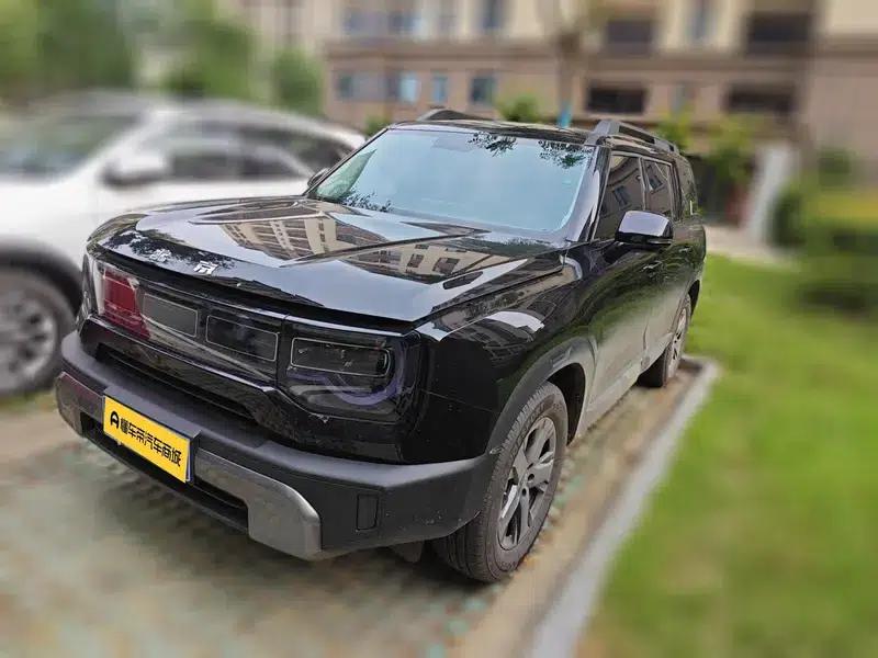 Beijing BJ30 2026 Traveler 1.5T DCT Standard Edition — миниатюра 1