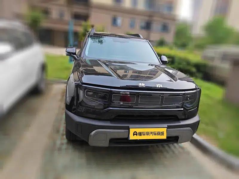Beijing BJ30 2026 Traveler 1.5T DCT Standard Edition — миниатюра 2