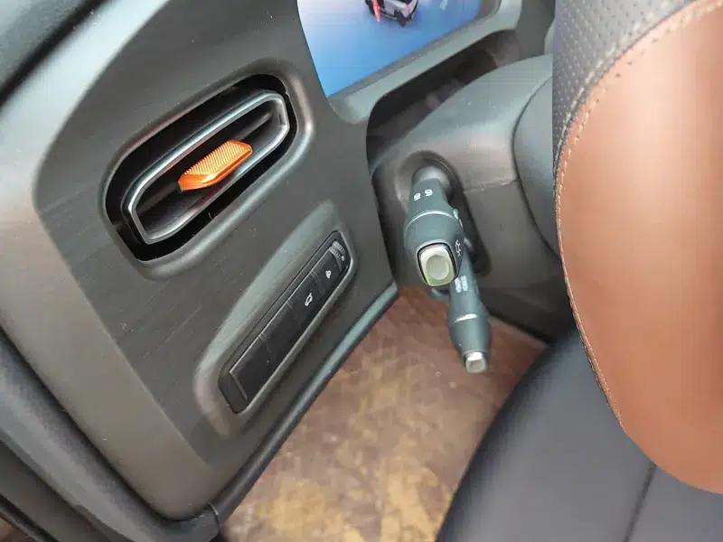 Beijing BJ30 2026 Traveler 1.5T DCT Standard Edition — миниатюра 13