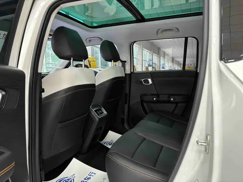 Beijing BJ30 2024 1.5T DCT 2WD Light Off-Road Pro Edition — миниатюра 8