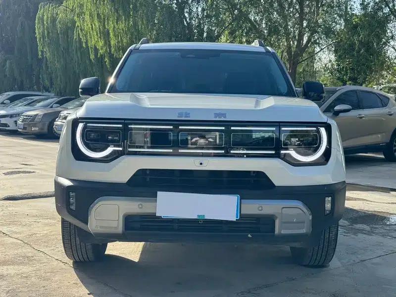 Beijing BJ30 2024 1.5T DHT 4WD Magic Core Electric Drive Advanced Edition — миниатюра 2