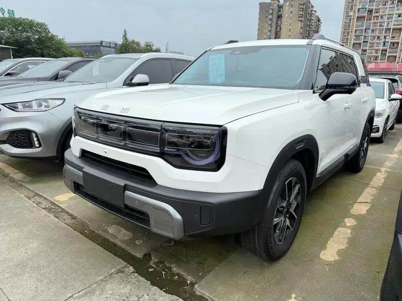 Beijing BJ30 2024 1.5T DCT 2WD Light Off-Road Pro Edition — миниатюра 1