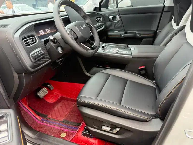 Beijing BJ30 2024 1.5T DCT 2WD Light Off-Road Pro Edition — миниатюра 12