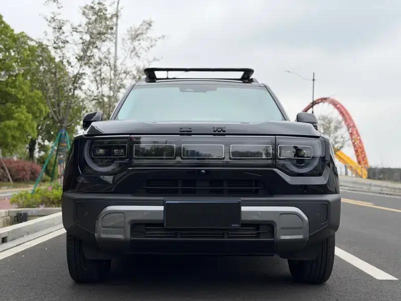 Beijing BJ30 2024 1.5T DCT 2WD Light Off-Road Pro Edition — миниатюра 2