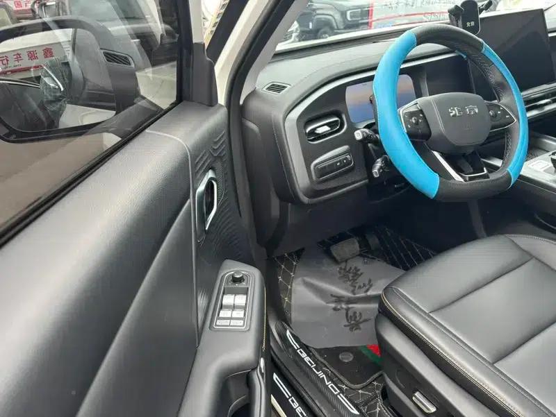 Beijing BJ30 2024 1.5T DCT 2WD Light Off-Road Pro Edition — миниатюра 18
