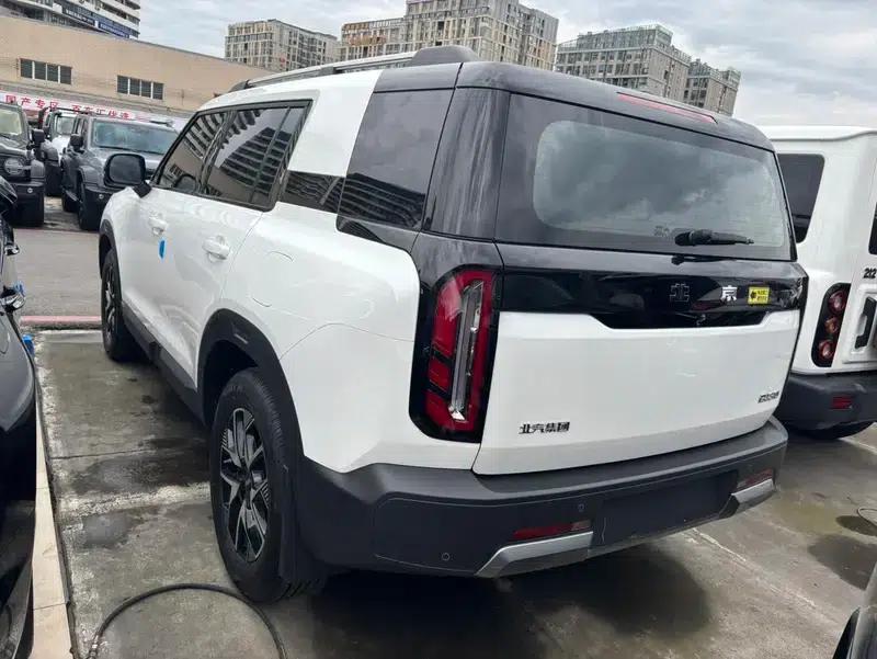 Beijing BJ30 2024 1.5T DCT 2WD Light Off-Road Pro Edition — миниатюра 4